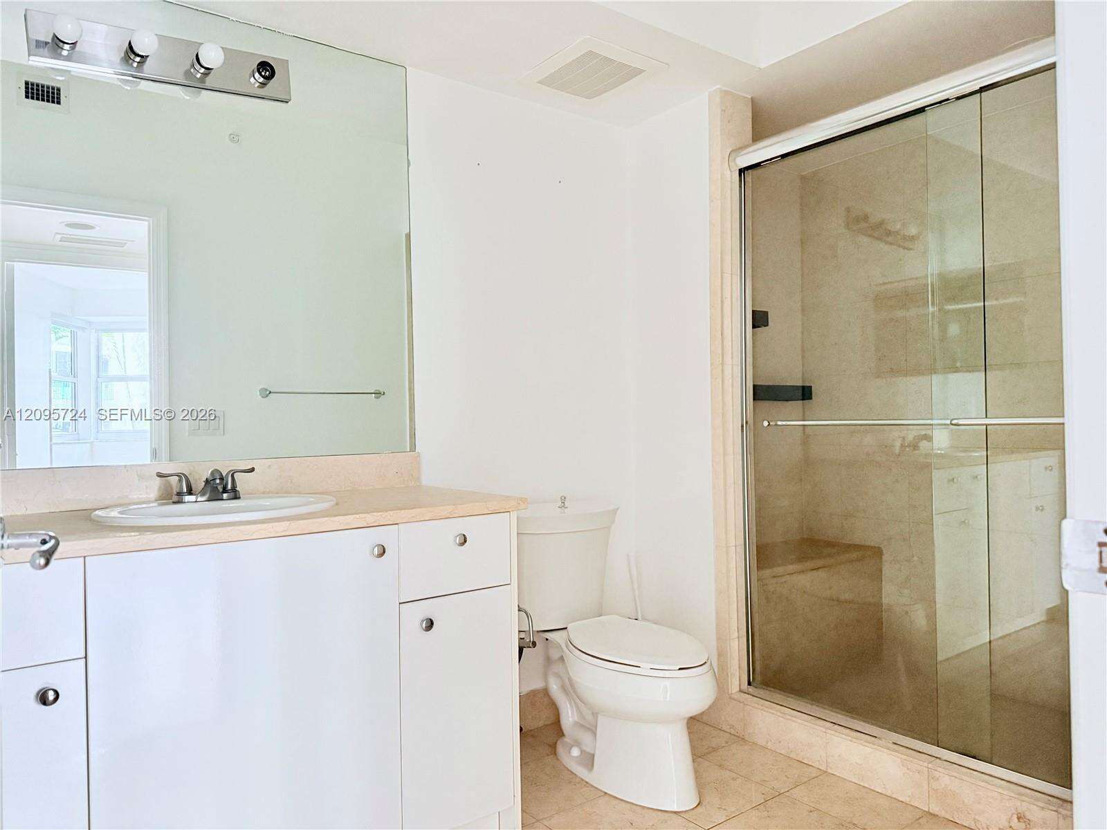 Turnberry Village So Tower | Unit #216 Unit #216 | Picture 8