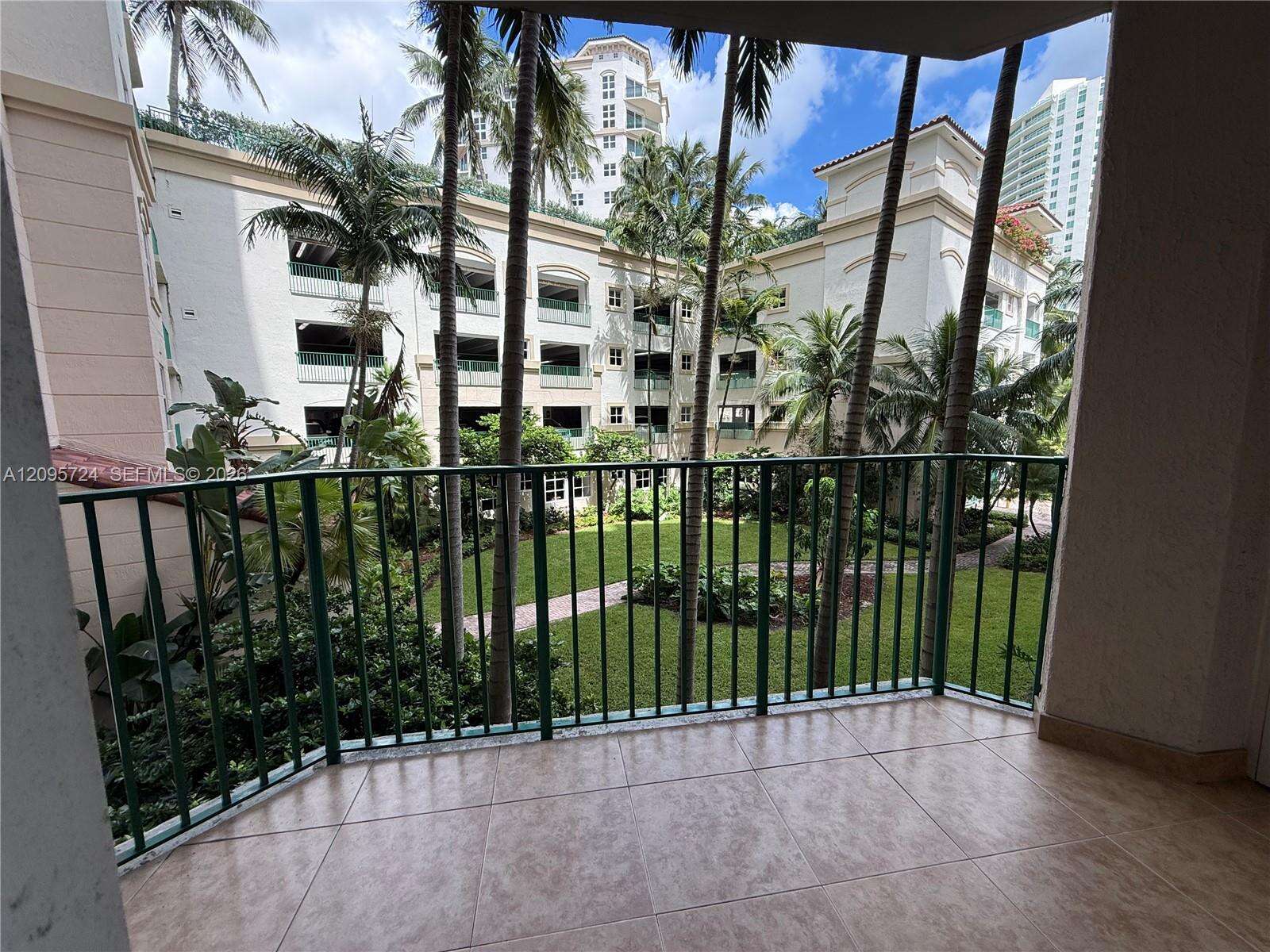 Turnberry Village So Tower | Unit #216 Unit #216 | Picture 10