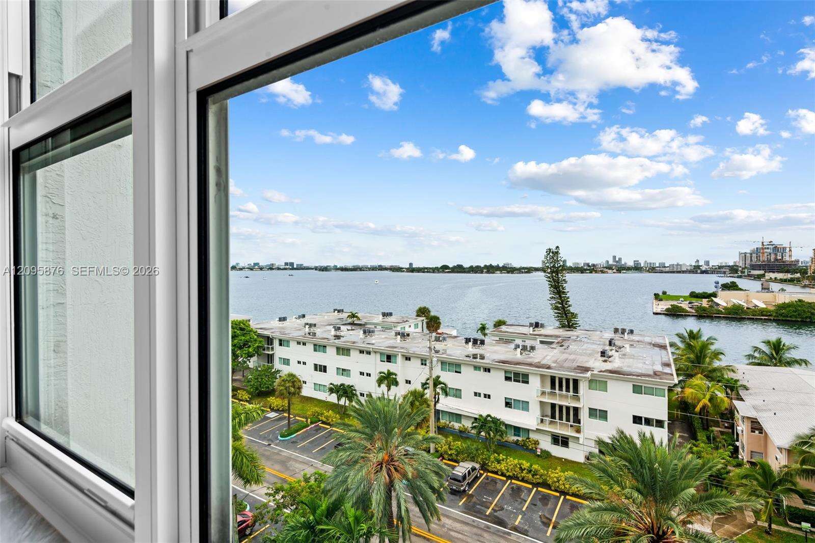 360 Condo B | Unit #706B Unit #706B | Picture 17