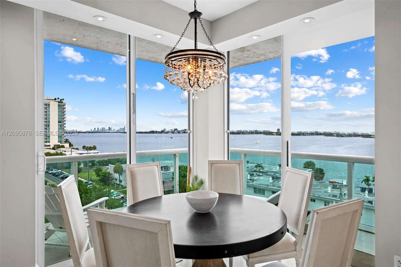 360 Condo B | Unit #706B Unit #706B | Picture 5