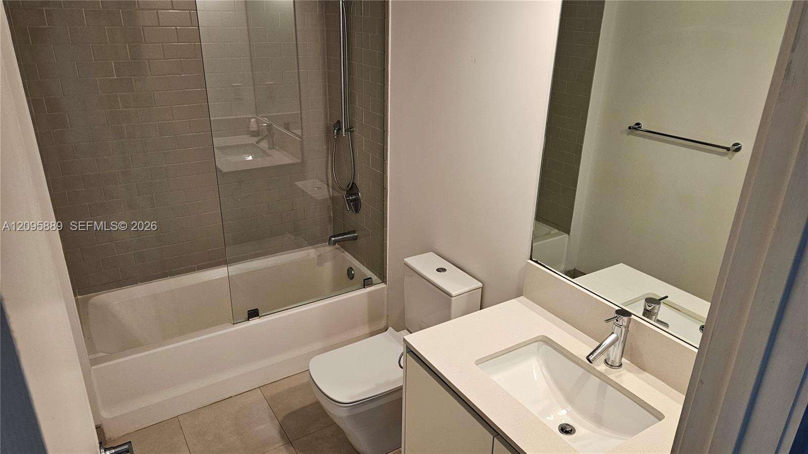 Bay Harbor Club | Unit #804 Unit #804 | Picture 12