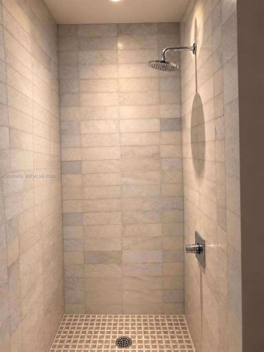 Missoni Baia | Unit #4101 Unit #4101 | Picture 8