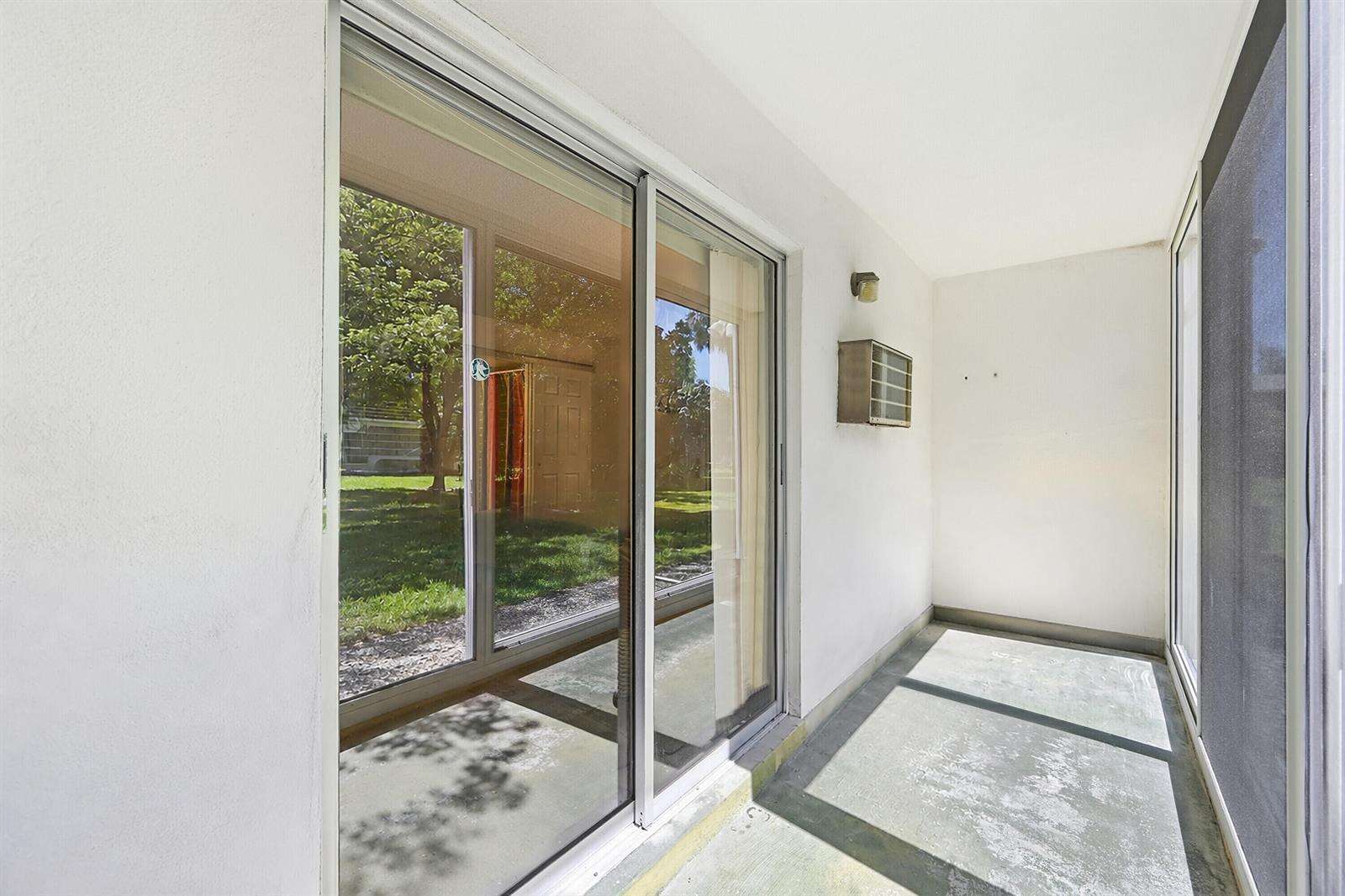 Durham T | Unit #T Unit #T | Picture 17