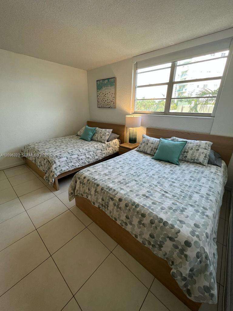 Tides On Hollywood Beach | Unit #3A Unit #3A | Picture 15
