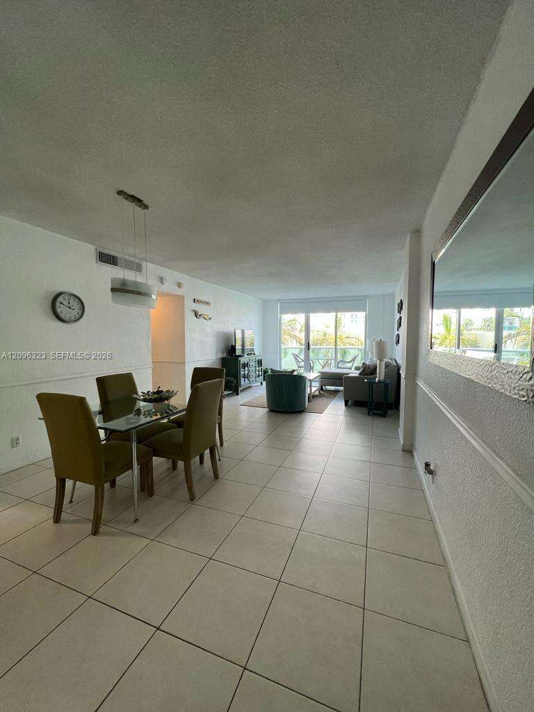 Tides On Hollywood Beach | Unit #3A Unit #3A | Picture 5