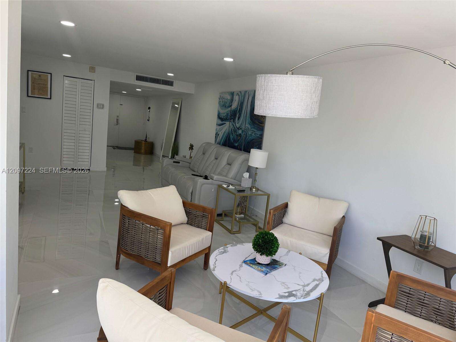 Mar Del Plata | Unit #401 Unit #401 | Picture 13