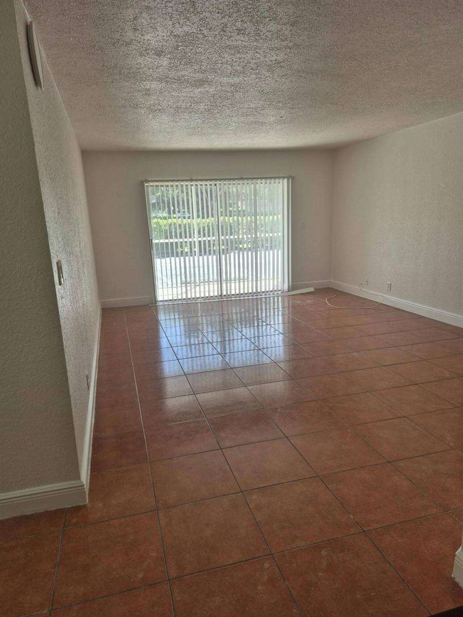 Coral Gardens | Unit #106-B Unit #106-B | Picture 6
