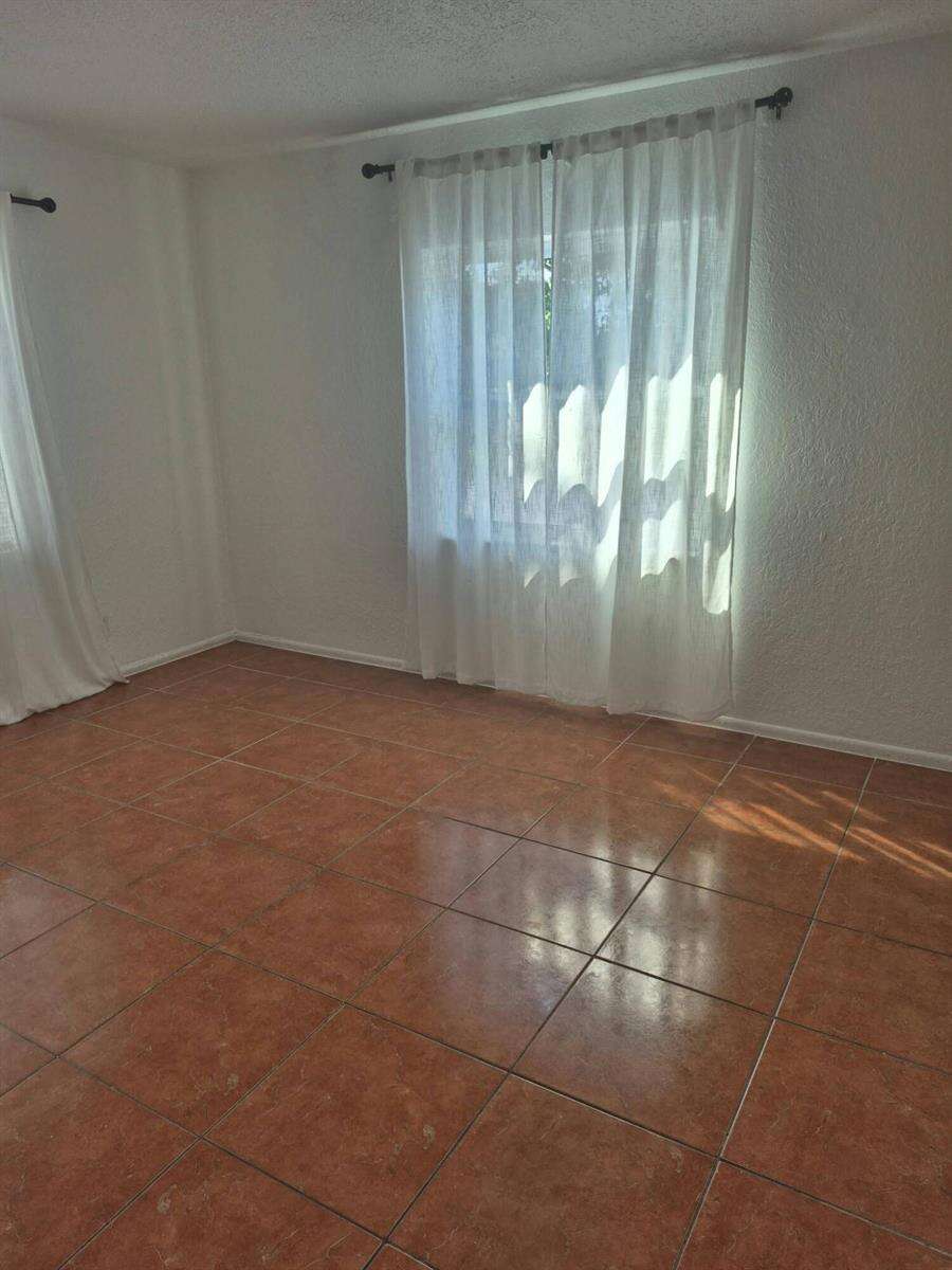 Coral Gardens | Unit #106-B Unit #106-B | Picture 10