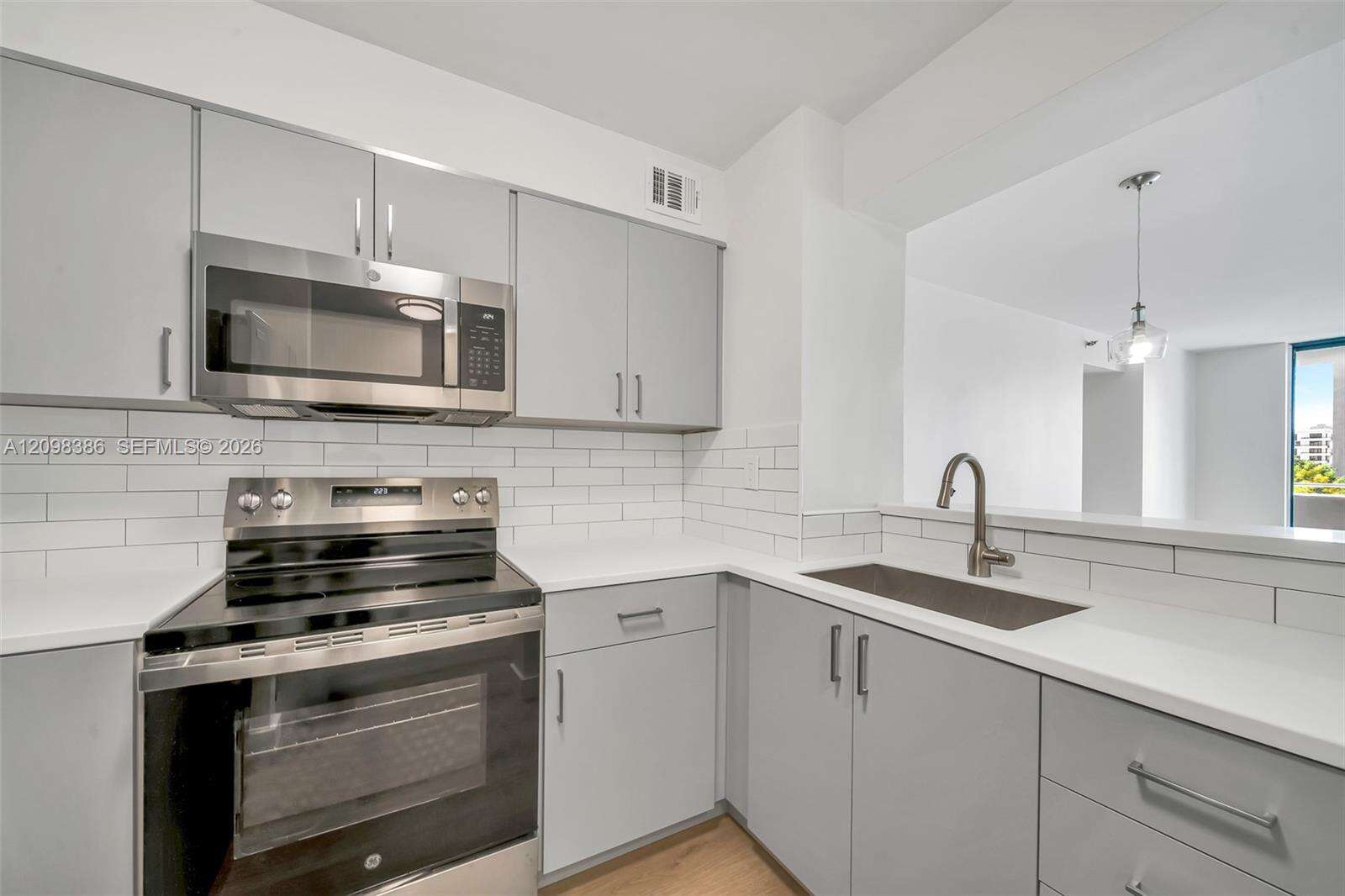 Rioplaza Condominium North | Unit #502 Unit #502 | Picture 1