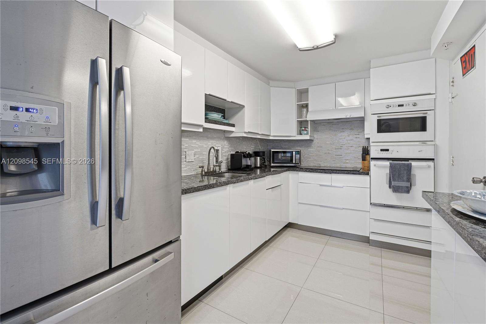 Tides On Hollywood Beach | Unit #10L Unit #10L | Picture 11