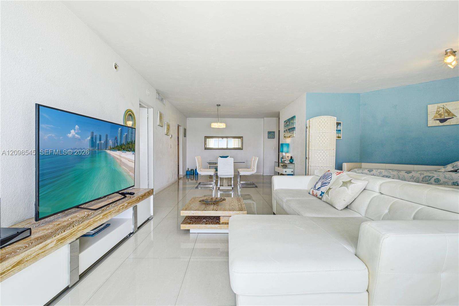 Tides On Hollywood Beach | Unit #10L Unit #10L | Picture 6