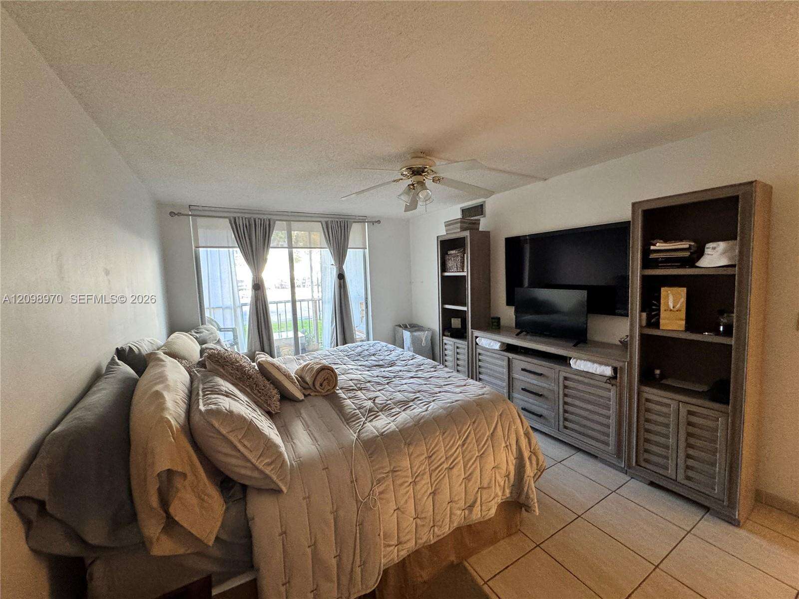 Desoto Park | Unit #103 Unit #103 | Picture 2