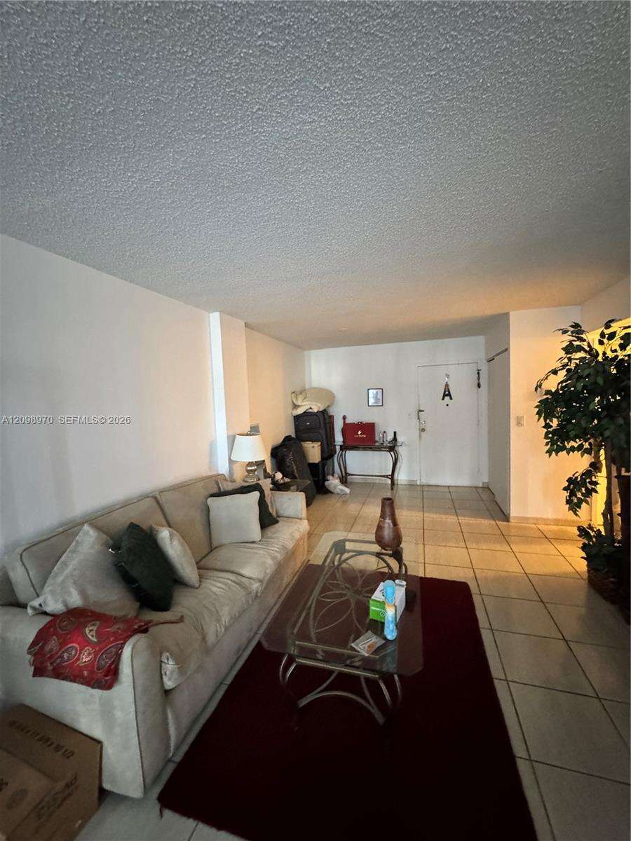 Desoto Park | Unit #103 Unit #103 | Picture 4