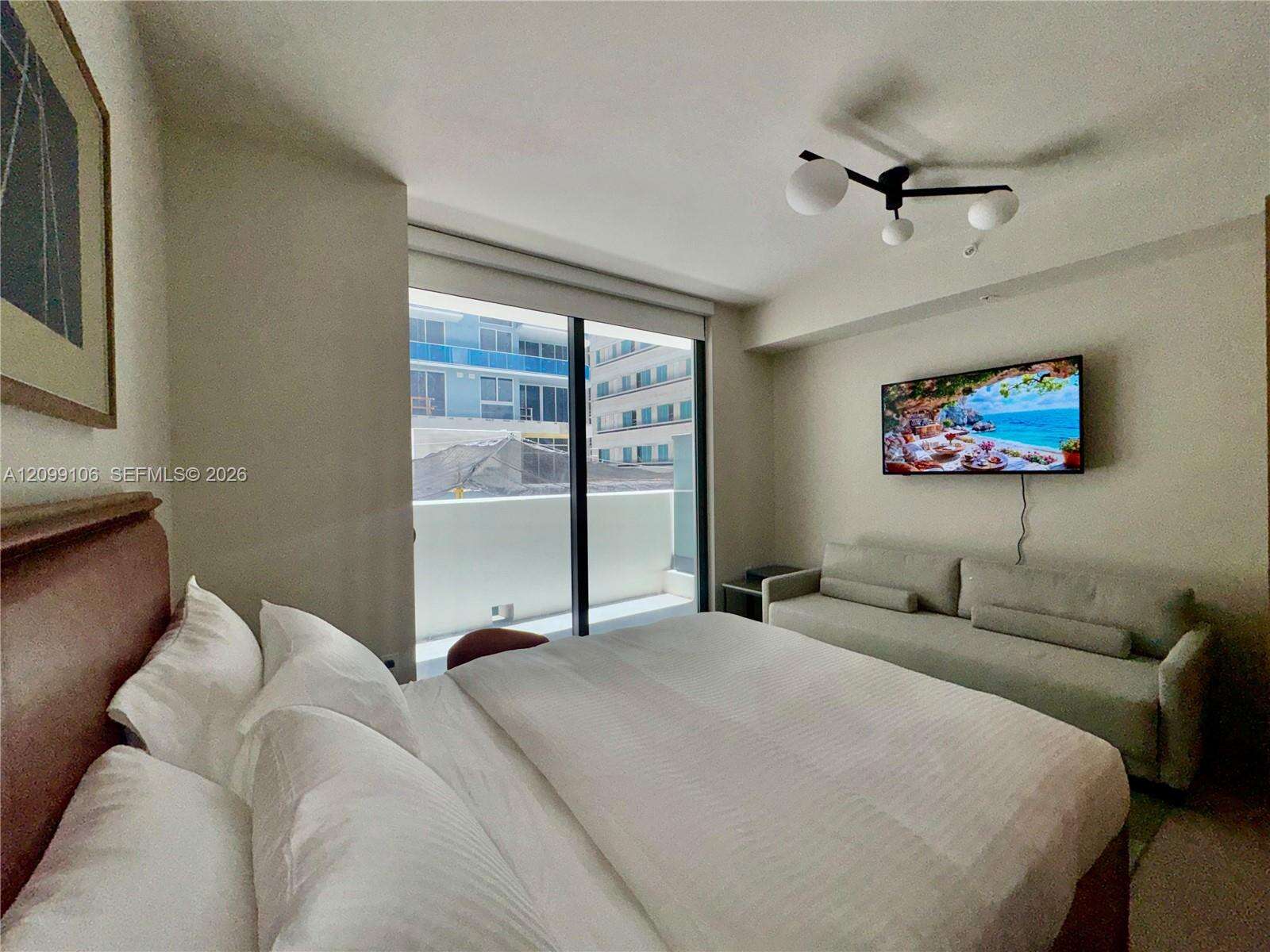 The Crosby Miami Worldcenter | Unit #208 Unit #208 | Picture 3
