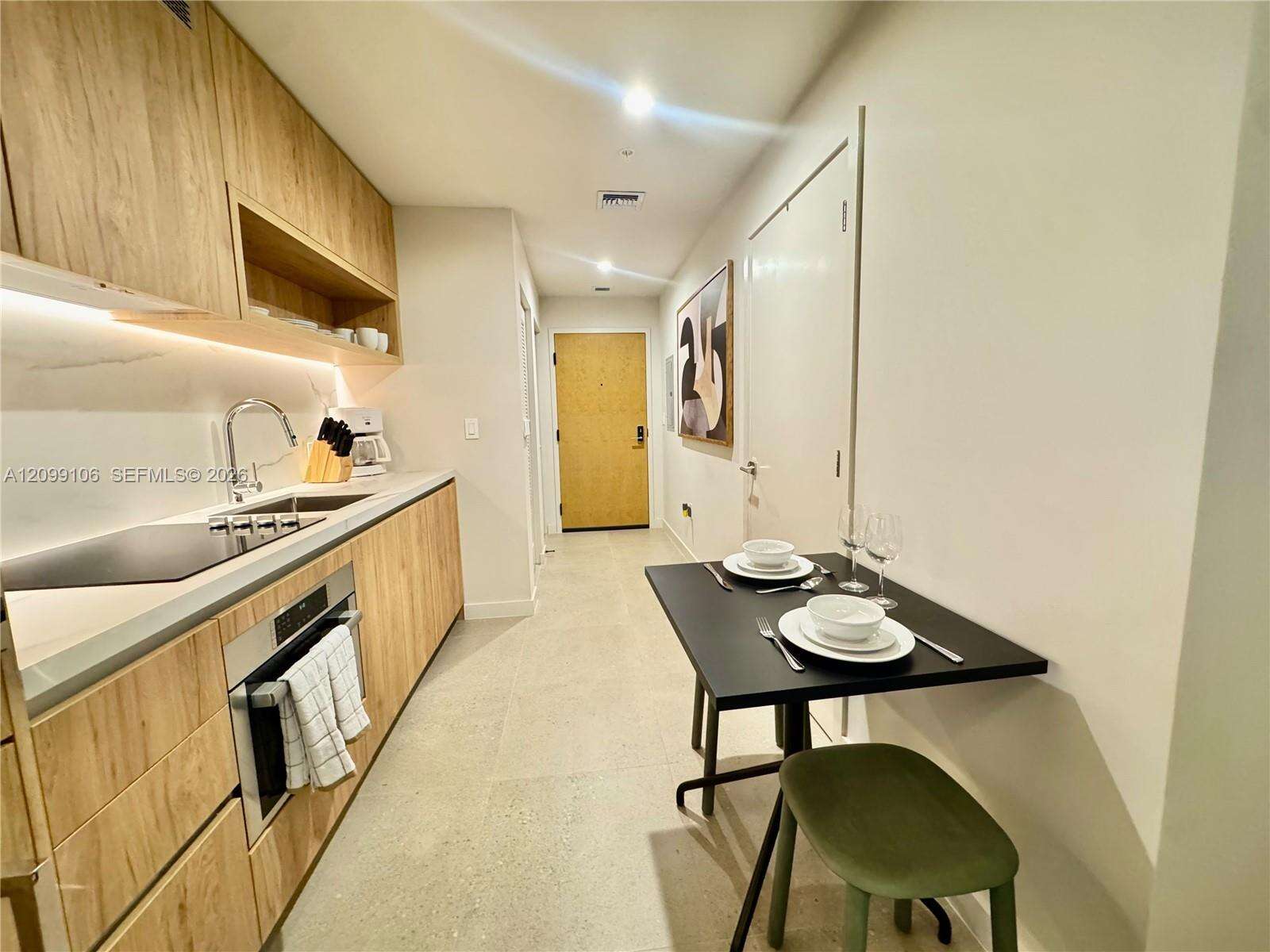 The Crosby Miami Worldcenter | Unit #208 Unit #208 | Picture 9