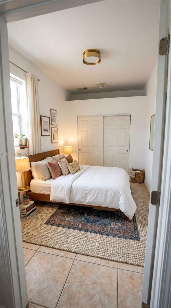 Petes Place | N/A N/A | Picture 17
