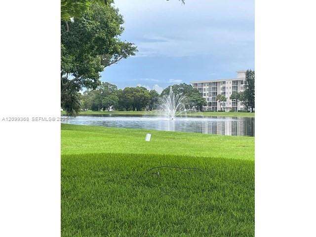 No 39 Palm Aire Country Club Apts | Unit #110 Unit #110 | Picture 13