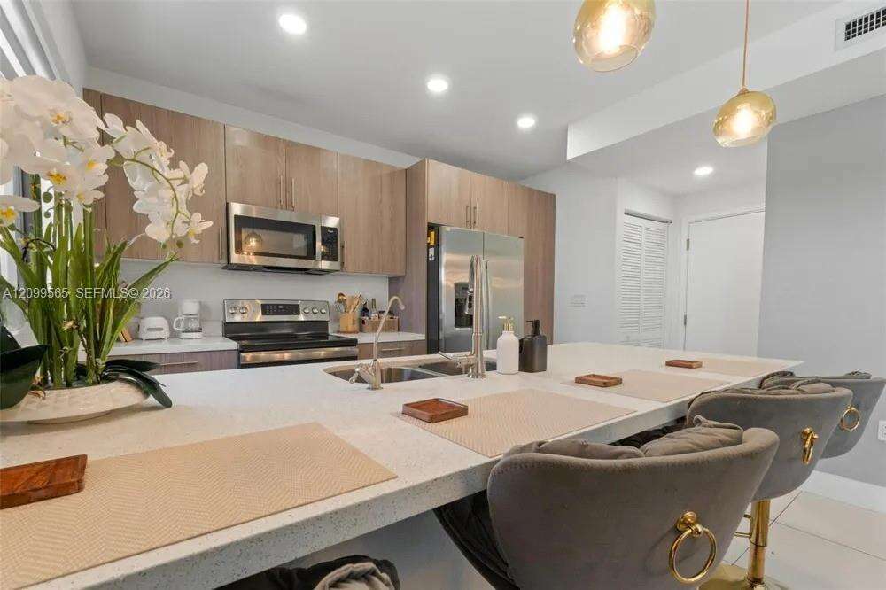 Aurora Subdivision | Unit #206 Unit #206 | Picture 3