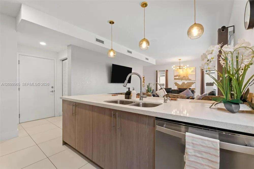Aurora Subdivision | Unit #206 Unit #206 | Picture 5