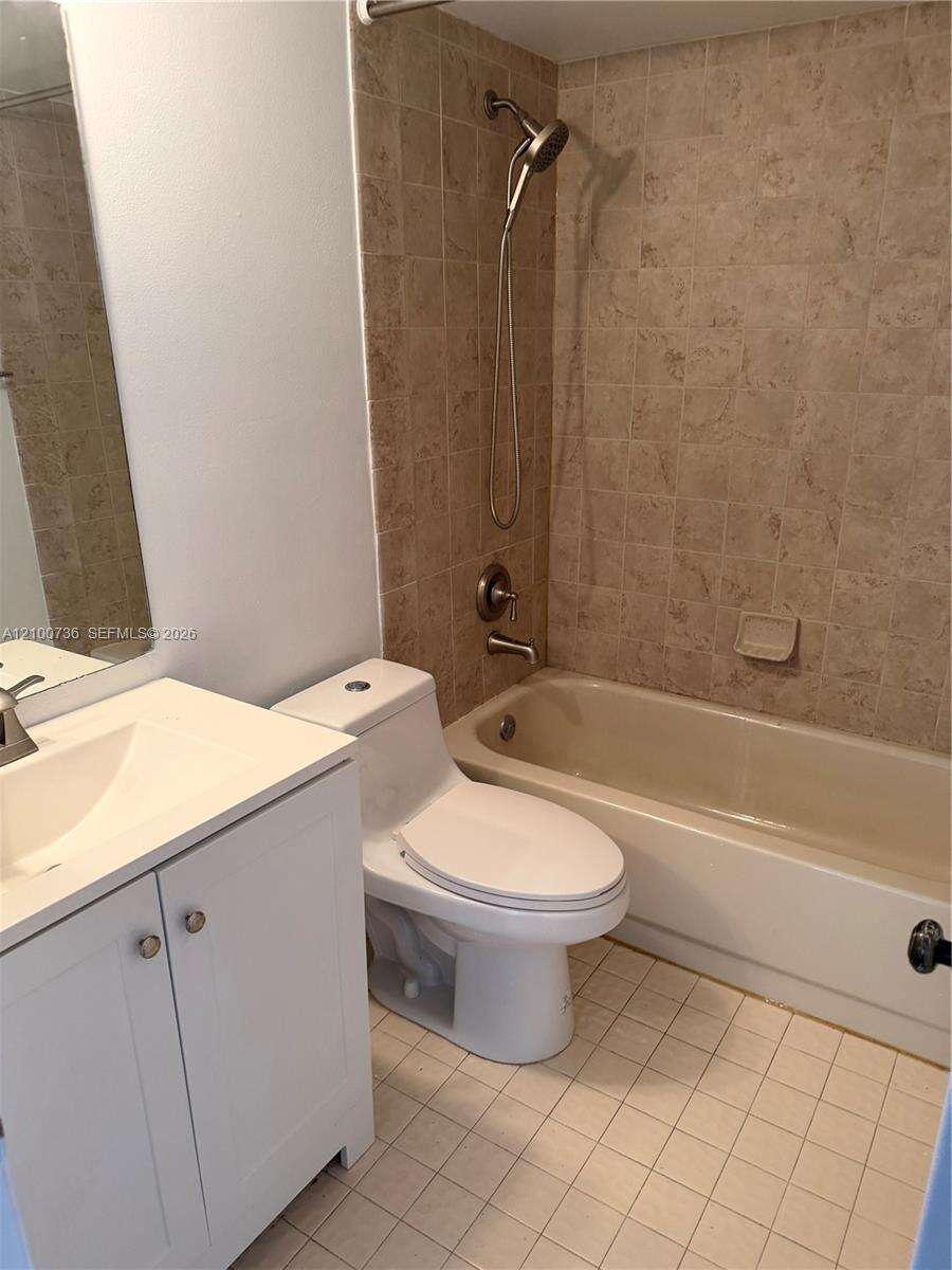 Pierpointe East Condo Two | Unit #1128 Unit #1128 | Picture 11