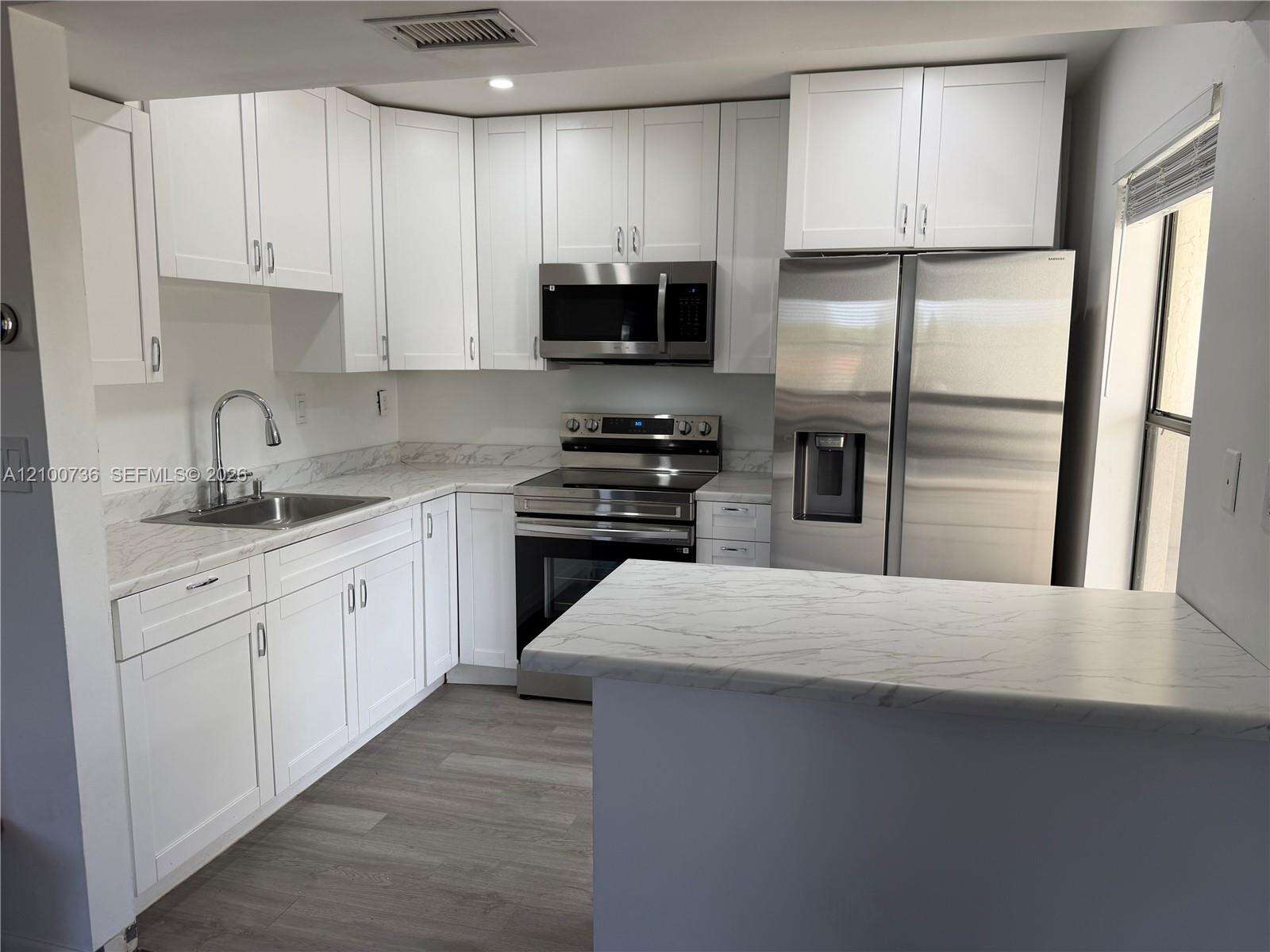 Pierpointe East Condo Two | Unit #1128 Unit #1128 | Picture 5