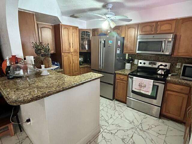 Executive Manors 20 52 42 | N/A N/A | Picture 11