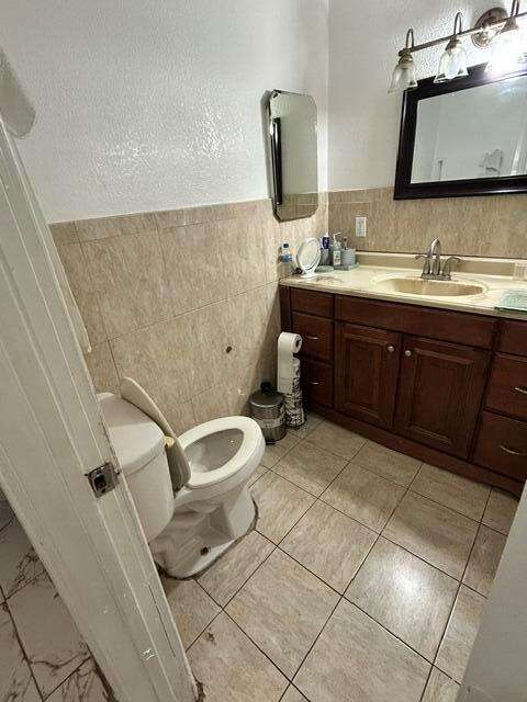Executive Manors 20 52 42 | N/A N/A | Picture 15