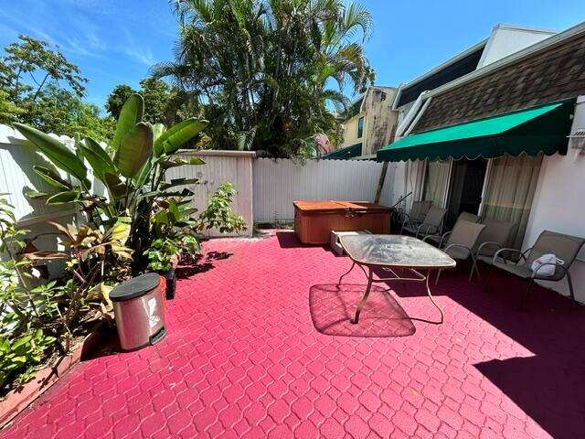 Executive Manors 20 52 42 | N/A N/A | Picture 29