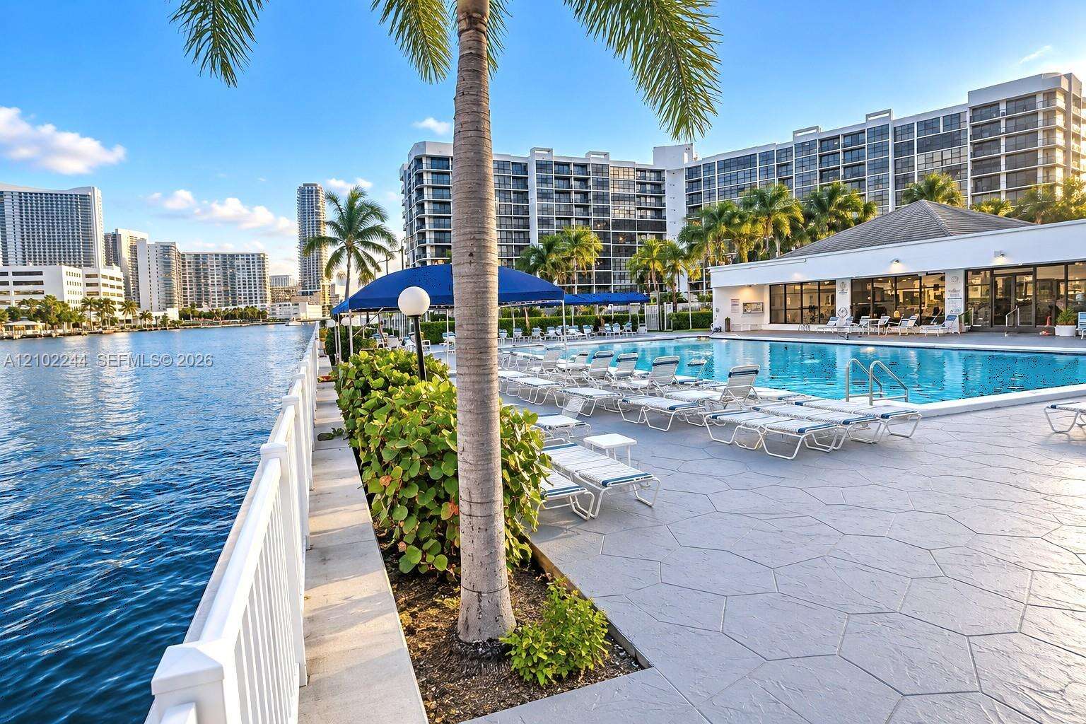 The Towers Of Oceanview South | Unit #722 Unit #722 | Picture 32