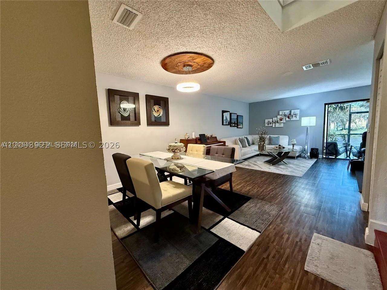 Westview Condominium No Four | Unit #257 Unit #257 | Picture 6