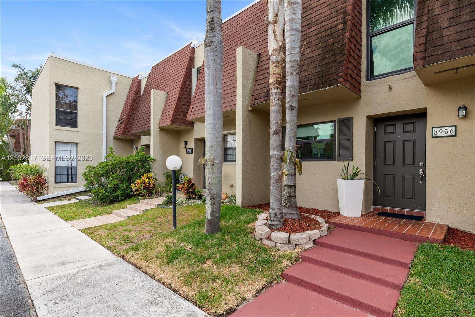 Westview Condominium No One | Unit #8956 Unit #8956 | Picture 7