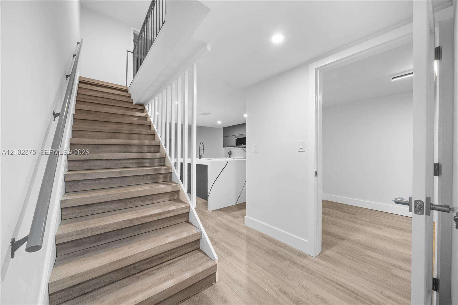 Harbour Club Villas Condo Townhouse 3 6 | Unit #3-6 Unit #3-6 | Picture 16