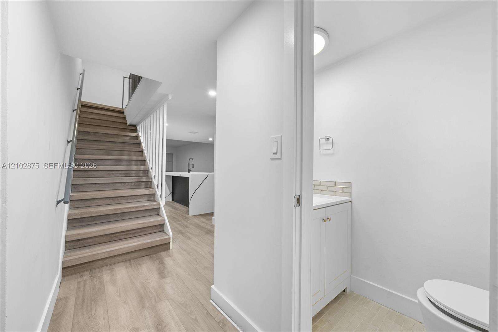 Harbour Club Villas Condo Townhouse 3 6 | Unit #3-6 Unit #3-6 | Picture 17