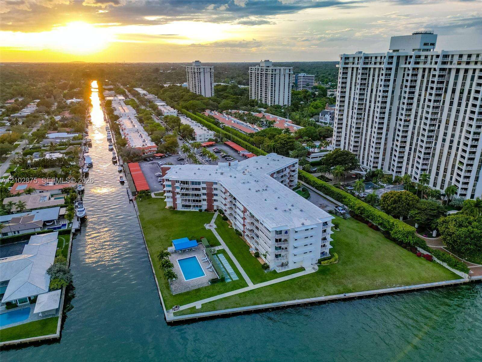 Harbour Club Villas Condo Townhouse 3 6 | Unit #3-6 Unit #3-6 | Picture 51
