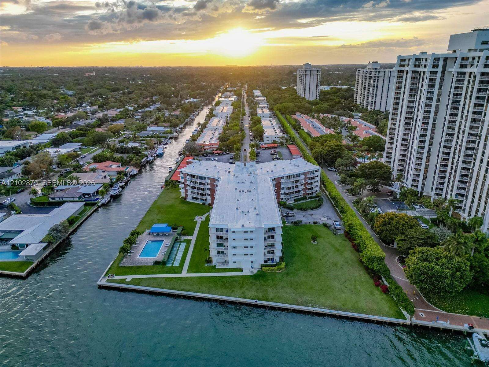 Harbour Club Villas Condo Townhouse 3 6 | Unit #3-6 Unit #3-6 | Picture 53