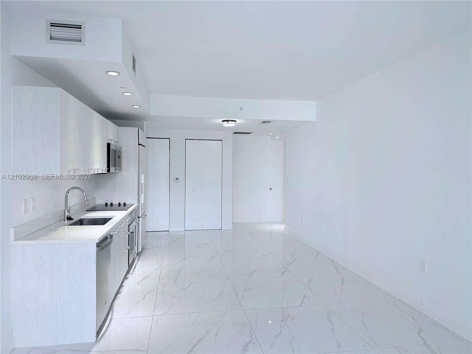 Brickell Heights East | Unit #1209 Unit #1209 | Picture 3