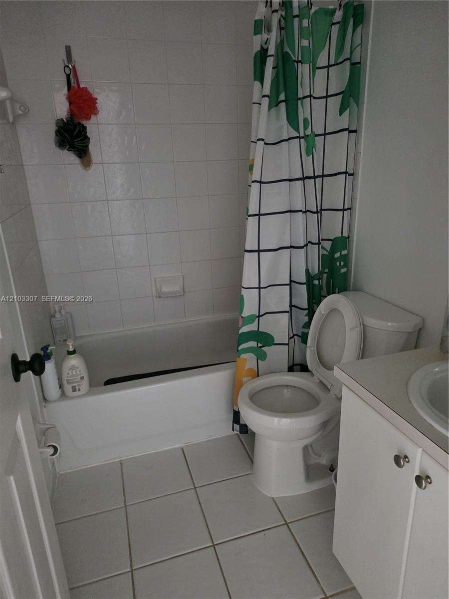 Towngate Condo Two | Unit #2238 Unit #2238 | Picture 17