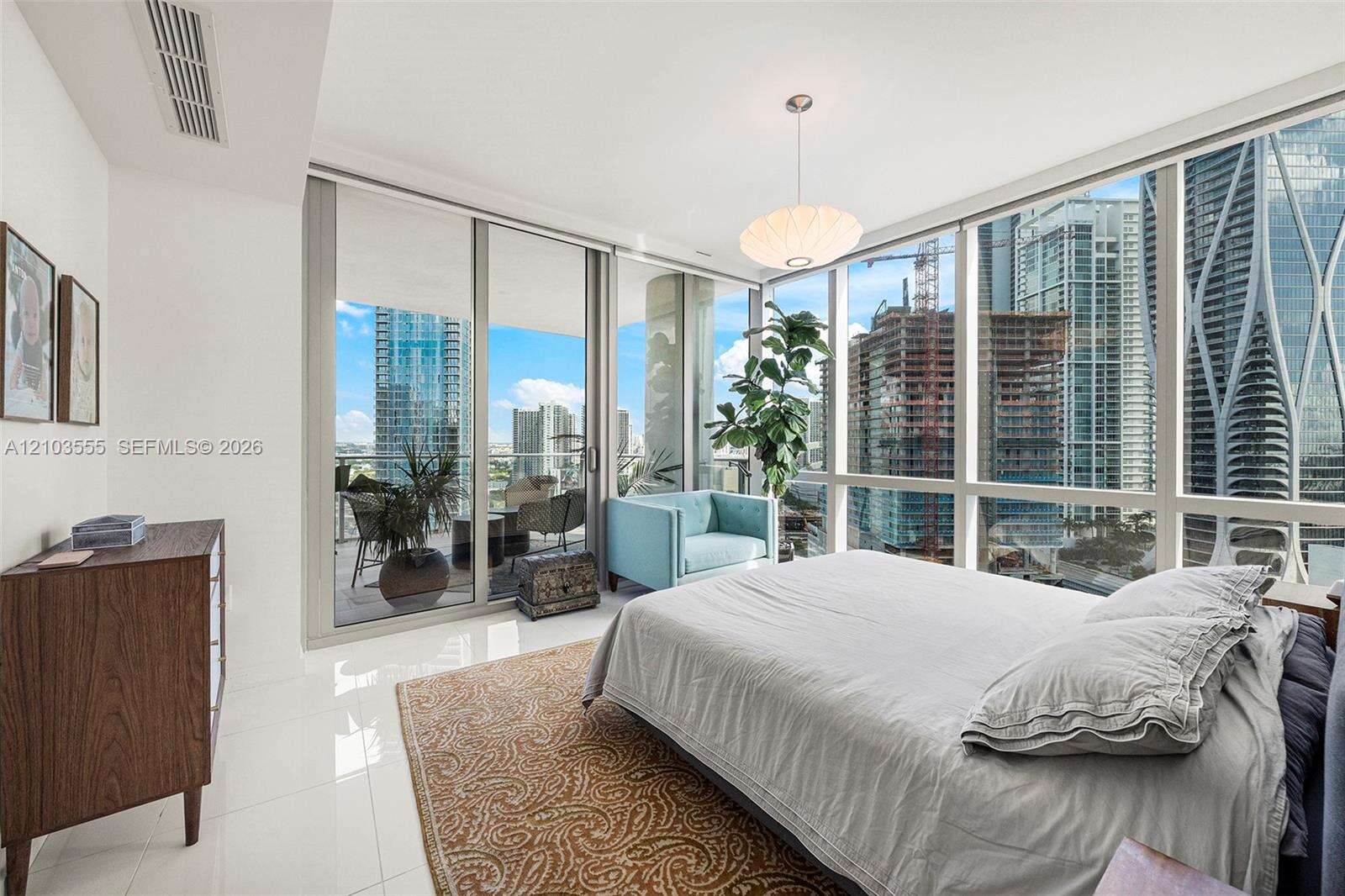 Paramount Miami Worldcenter | Unit #1901 Unit #1901 | Picture 15