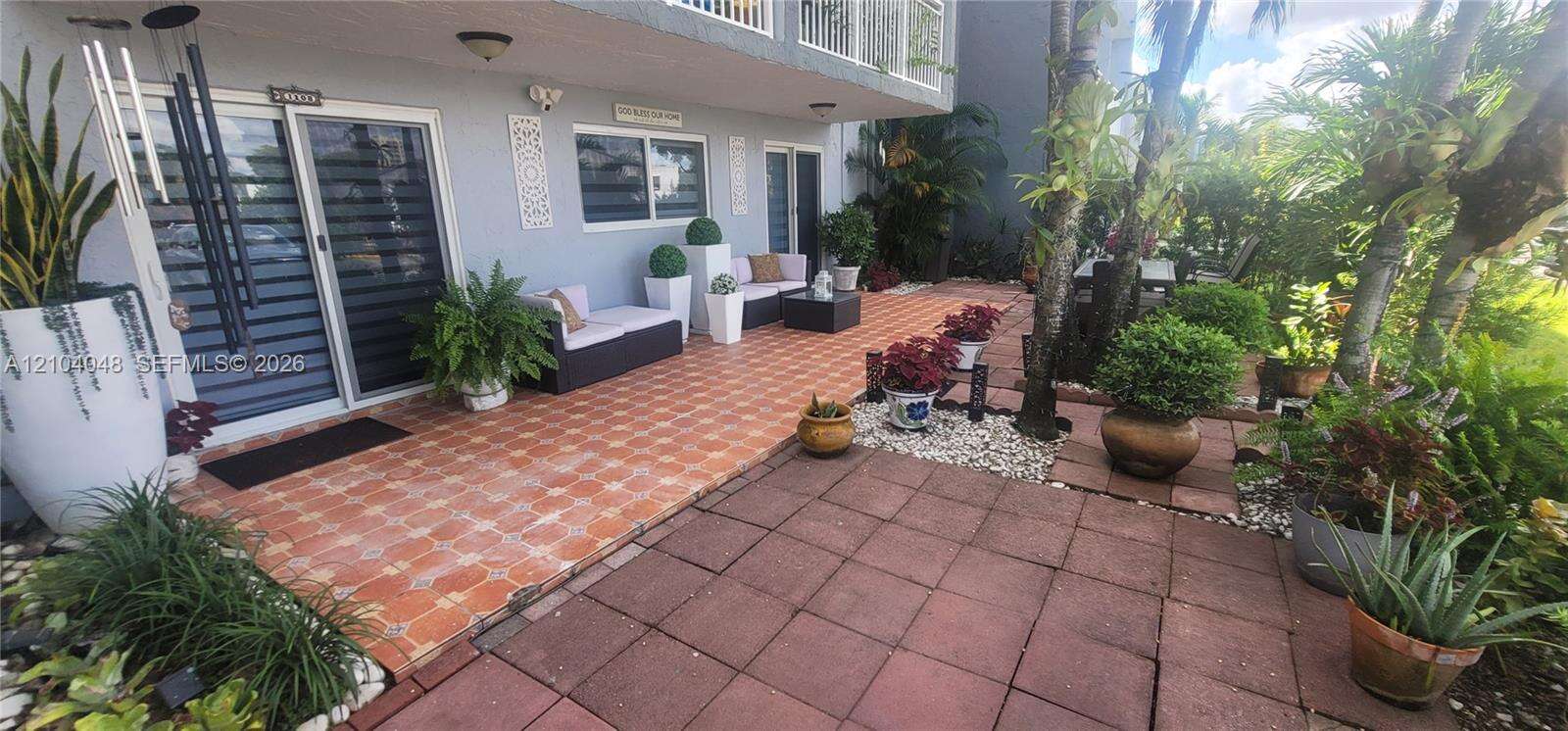 The Beach Club At Fontainebleau Park | Unit #I108 Unit #I108 | Picture 1
