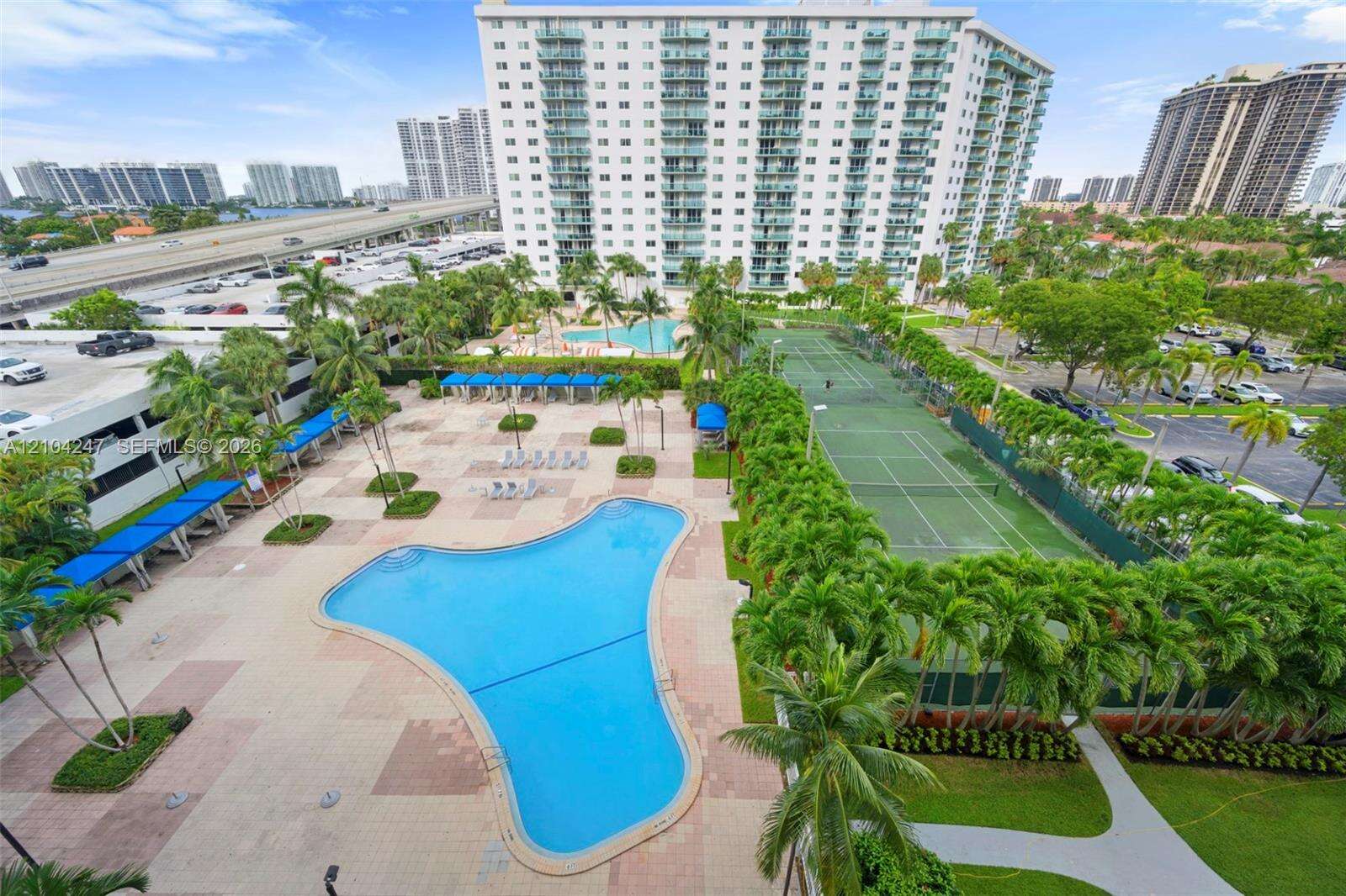 Ocean Reserve | Unit #708 Unit #708 | Picture 15