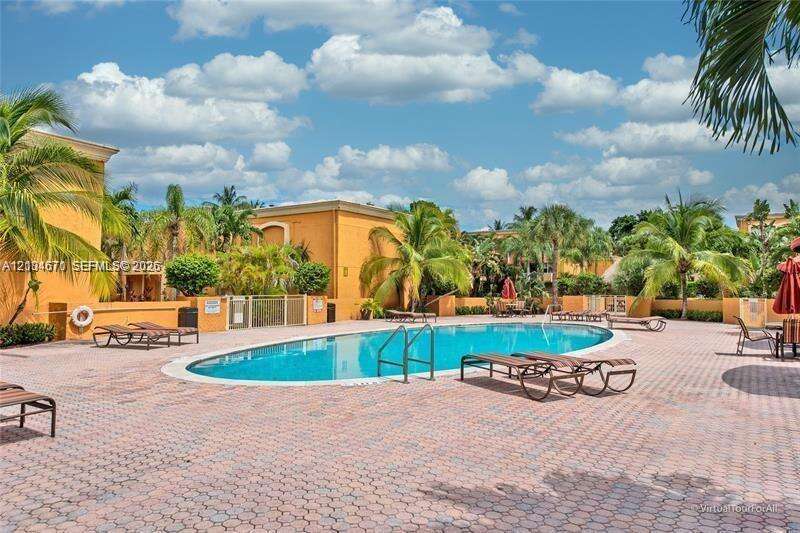 Venetian Gardens At Country Club Of Miami | Unit #R102 Unit #R102 | Picture 4