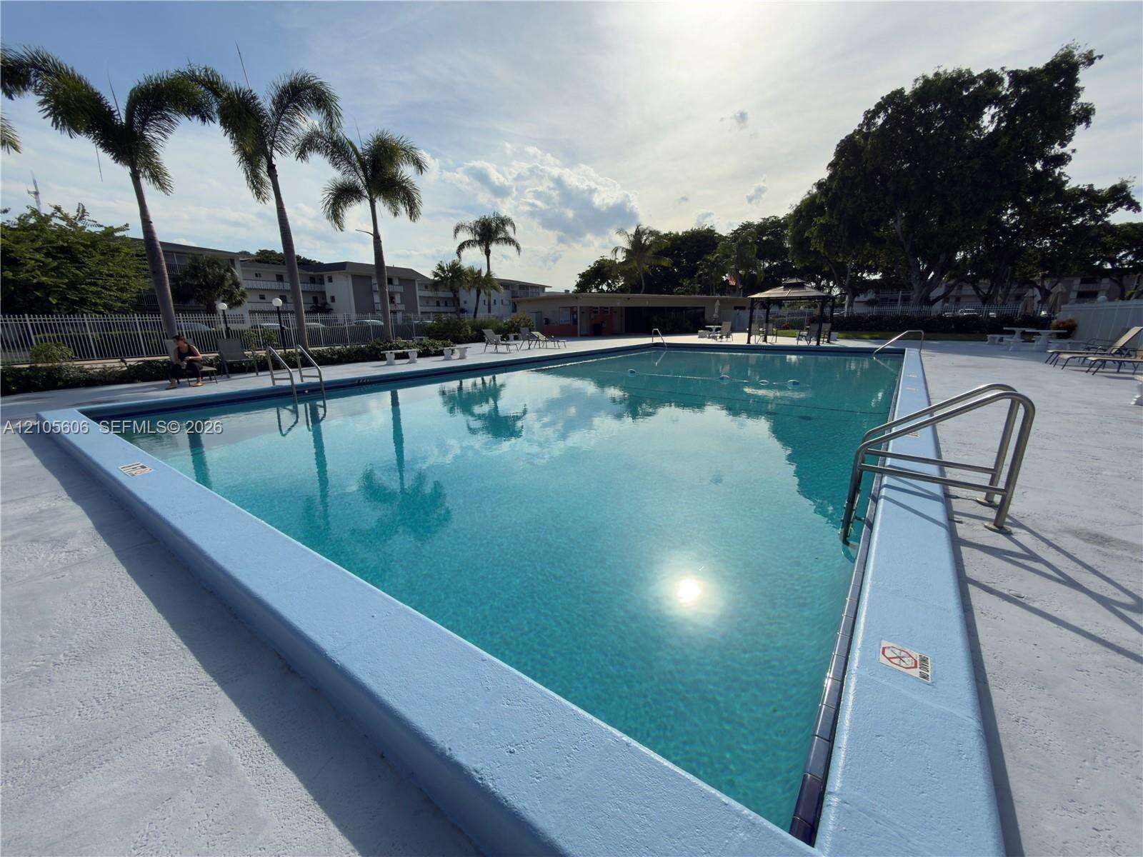 Hillcrest Country Club Apts No 7 | Unit #205 Unit #205 | Picture 40