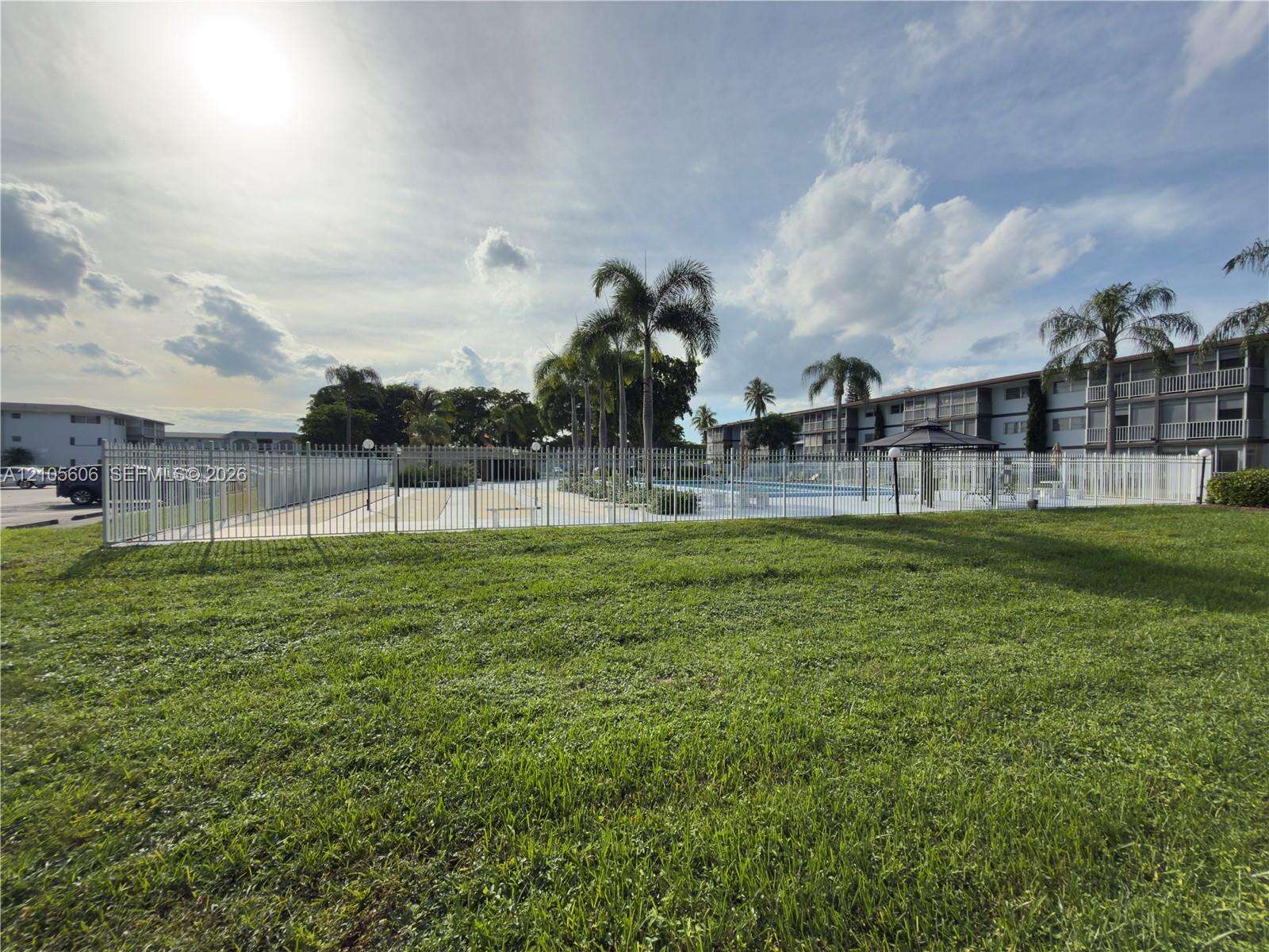 Hillcrest Country Club Apts No 7 | Unit #205 Unit #205 | Picture 44