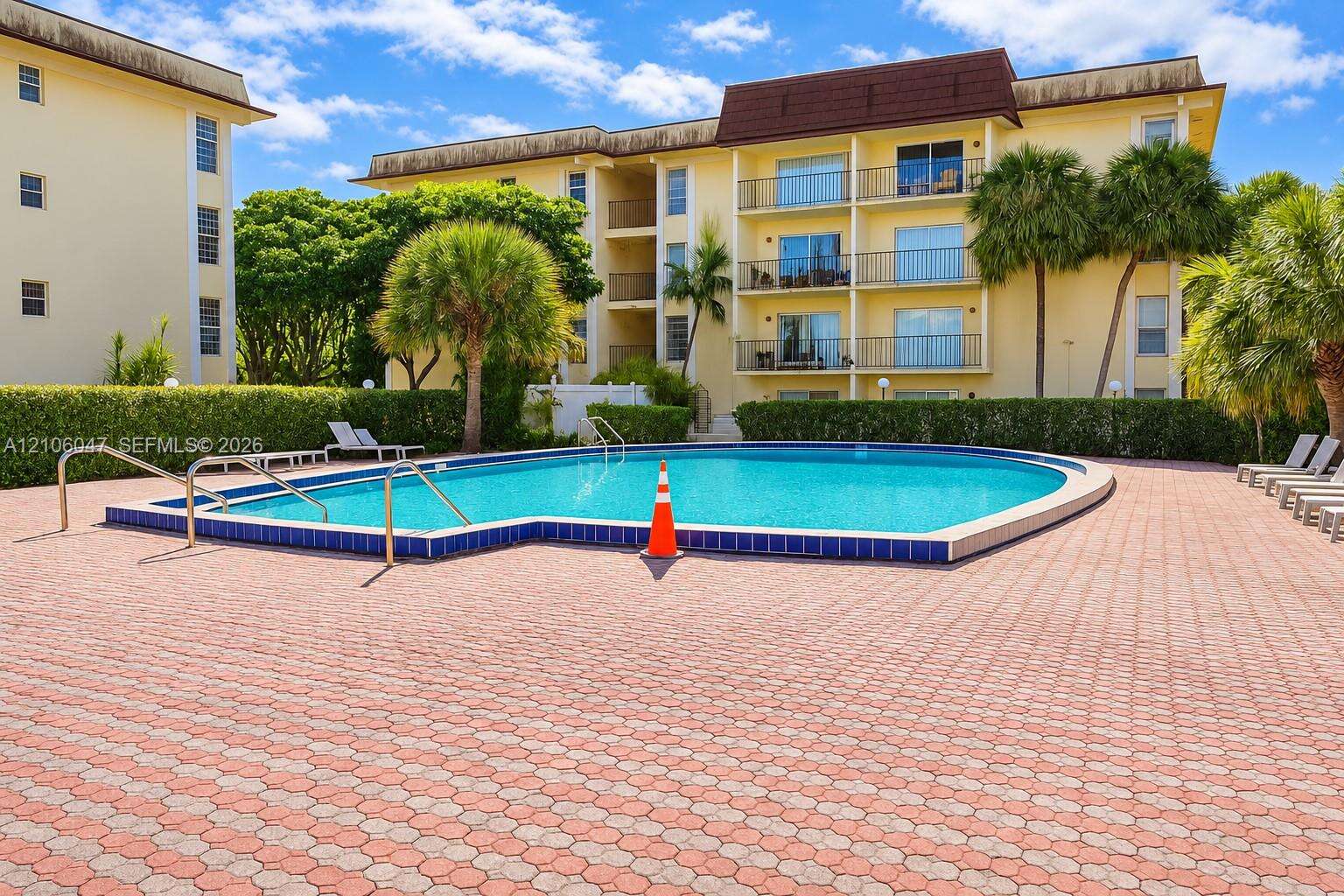 Capri Gardens | Unit #C301 Unit #C301 | Picture 16