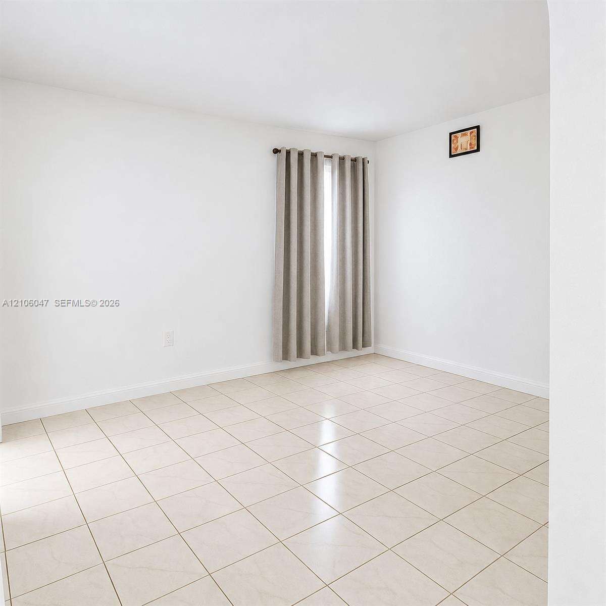 Capri Gardens | Unit #C301 Unit #C301 | Picture 6