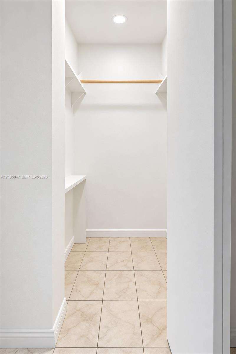 Capri Gardens | Unit #C301 Unit #C301 | Picture 8
