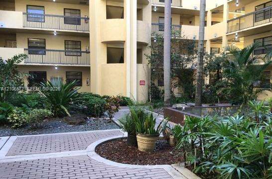 Isles Of Inverrary Ii | Unit #208 Unit #208 | Picture 2