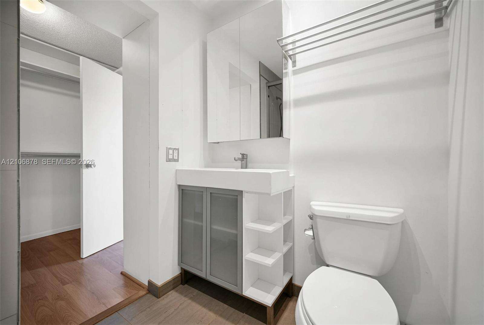 Bay Place | Unit #306 Unit #306 | Picture 27
