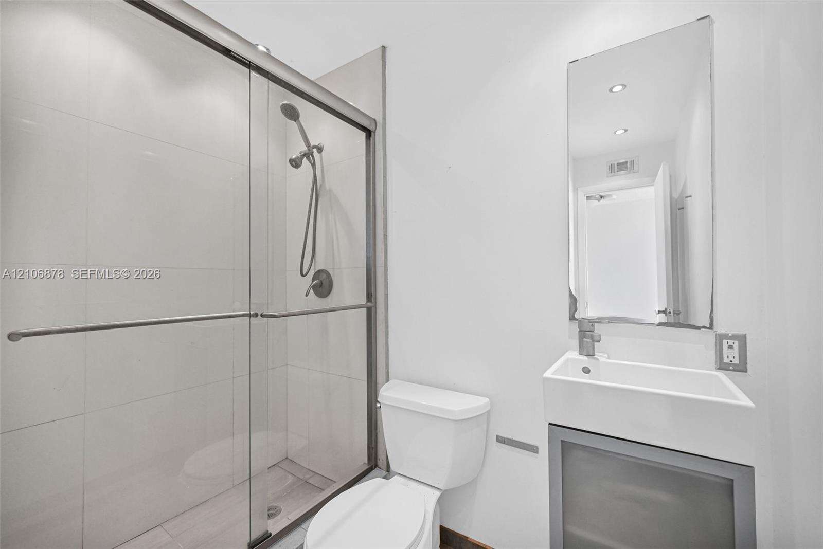 Bay Place | Unit #306 Unit #306 | Picture 28