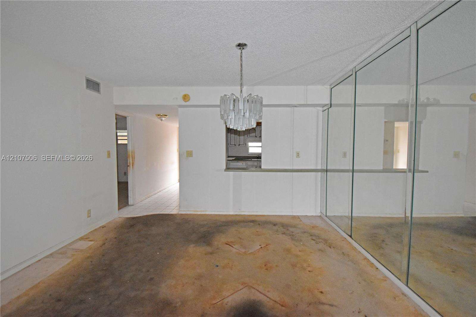Hollybrook Golf And Tennis Club | Unit #207 Unit #207 | Picture 4